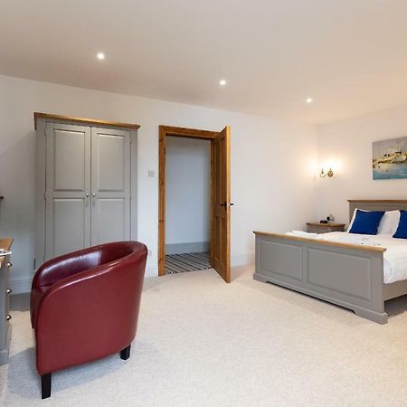 Lynton Cottage Seaview Apartments Линтън Екстериор снимка