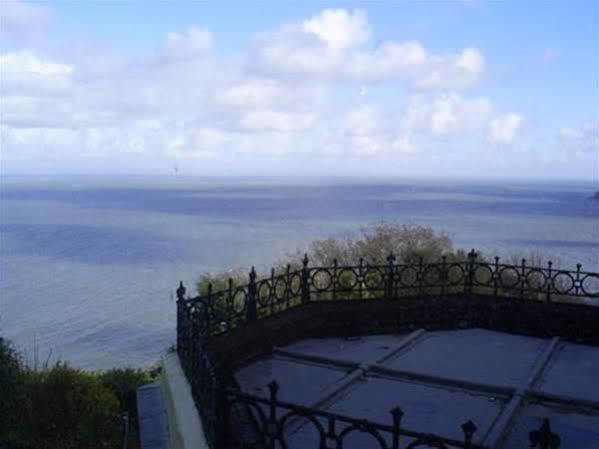 Lynton Cottage Seaview Apartments Линтън Екстериор снимка