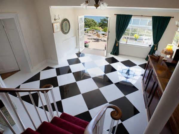 Lynton Cottage Seaview Apartments Линтън Екстериор снимка
