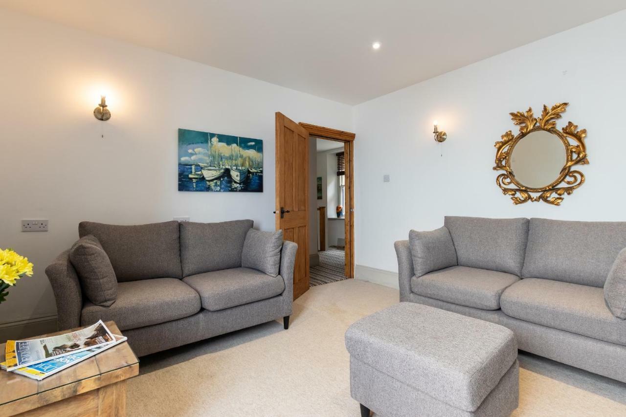 Lynton Cottage Seaview Apartments Линтън Екстериор снимка